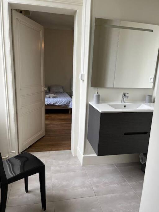 Appartement #Le Maitre Du Navire - Grand Studio - Hyper Centre à Brive-la-Gaillarde Extérieur photo