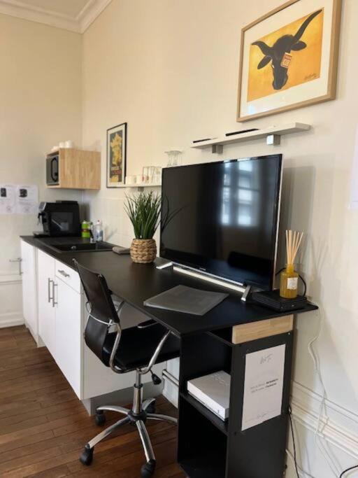Appartement #Le Maitre Du Navire - Grand Studio - Hyper Centre à Brive-la-Gaillarde Extérieur photo